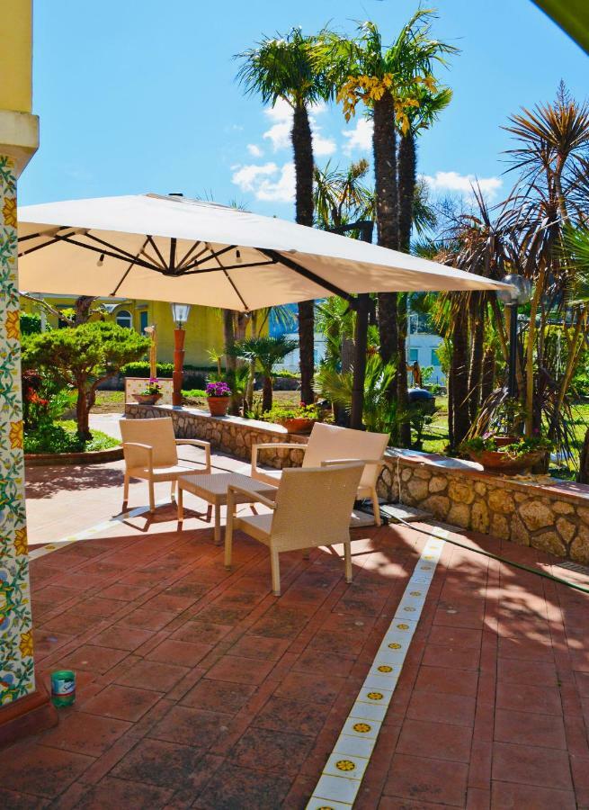 Casa Giovanna Капри Екстериор снимка