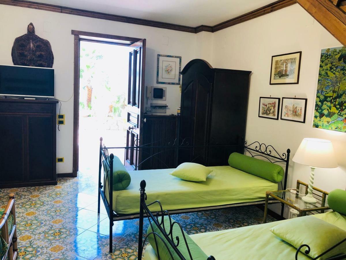 Casa Giovanna Капри Екстериор снимка